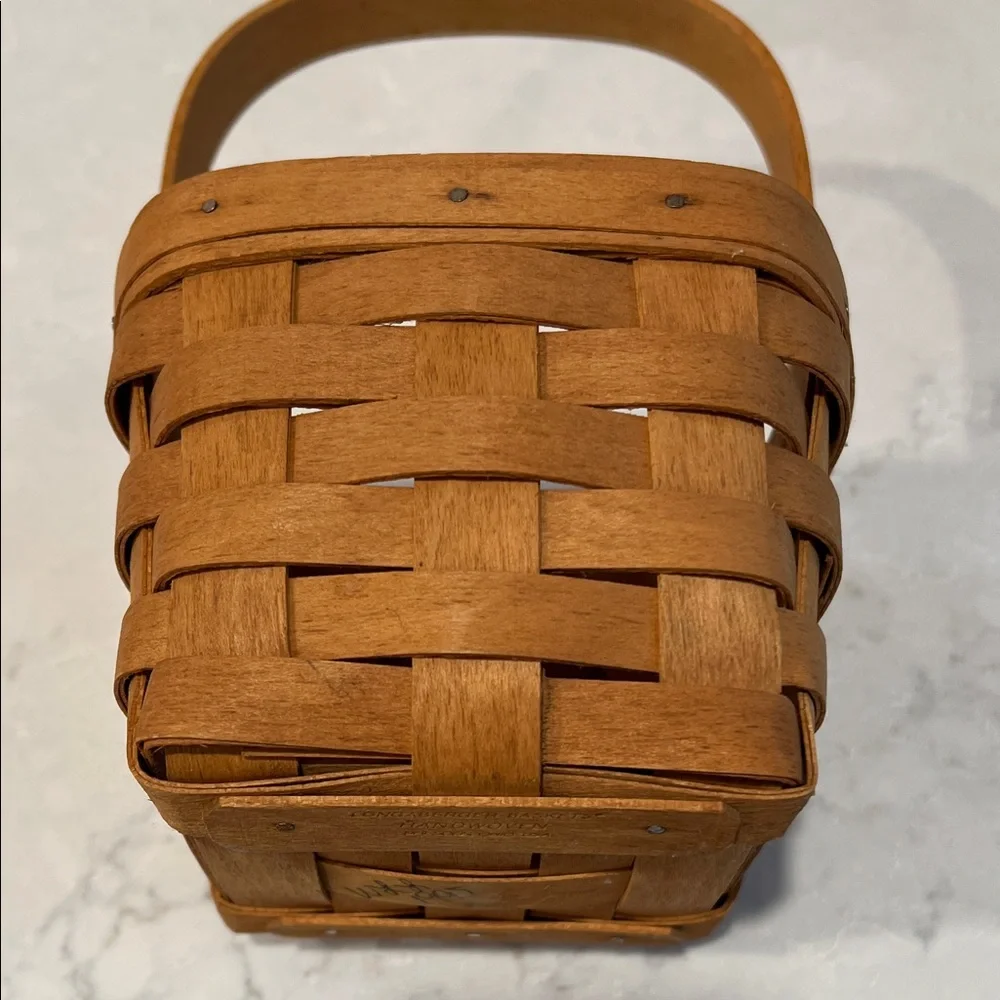 Longaberger 1995 Small Peg Woven Basket Stationary Handle Maple Wood